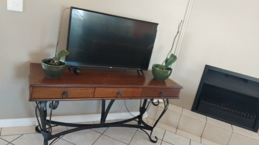 3 Bedroom Property for Sale in Country Club Western Cape